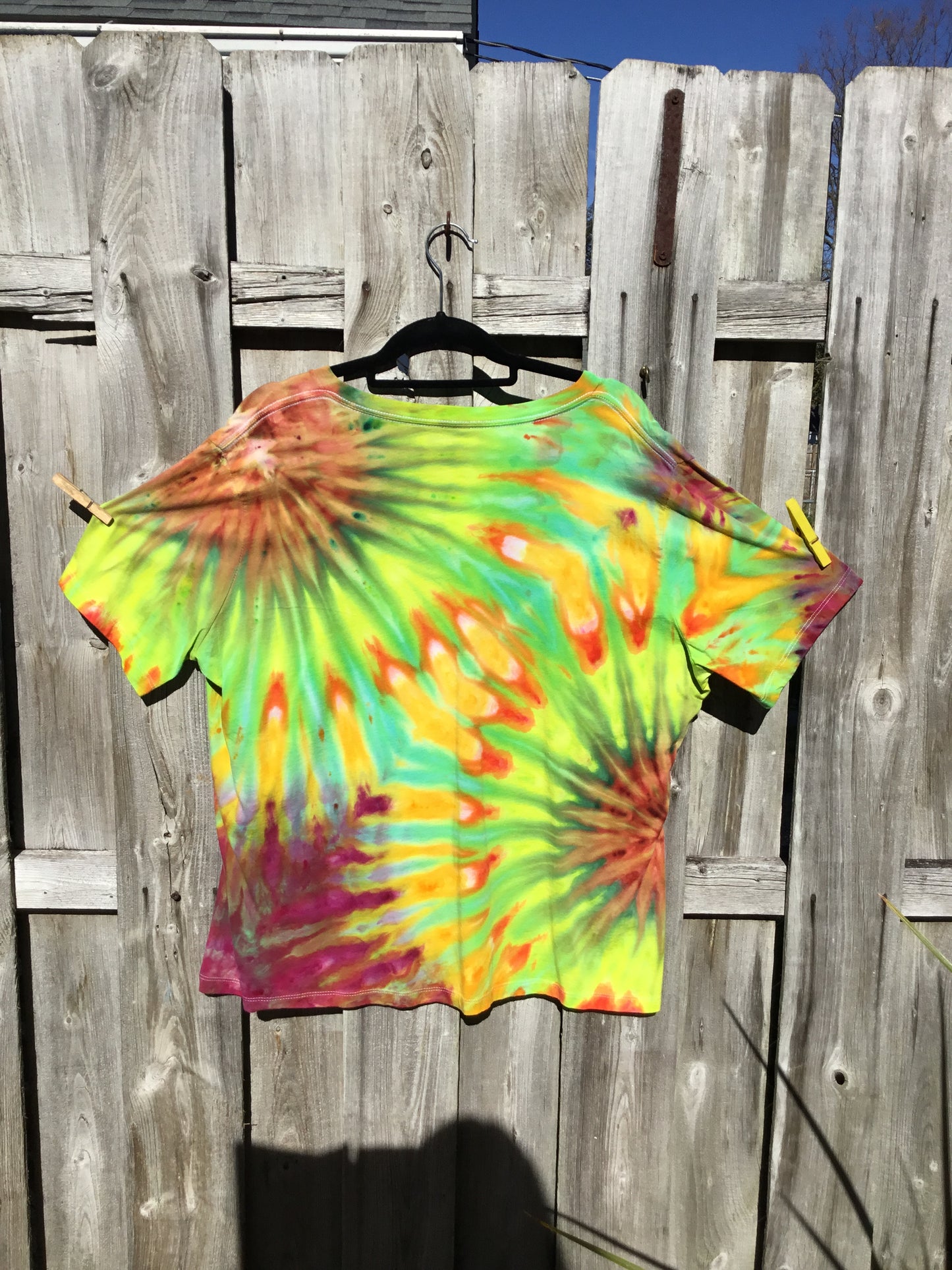 Ice dye softstyle tee $35 v-neck 2XL