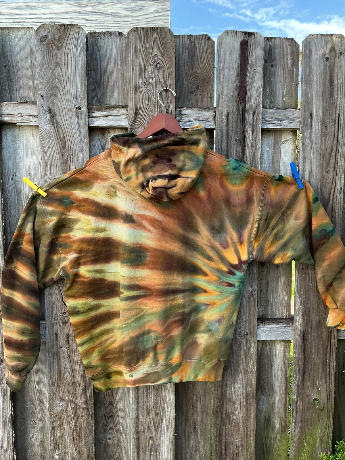 XL Hoodie ice dye