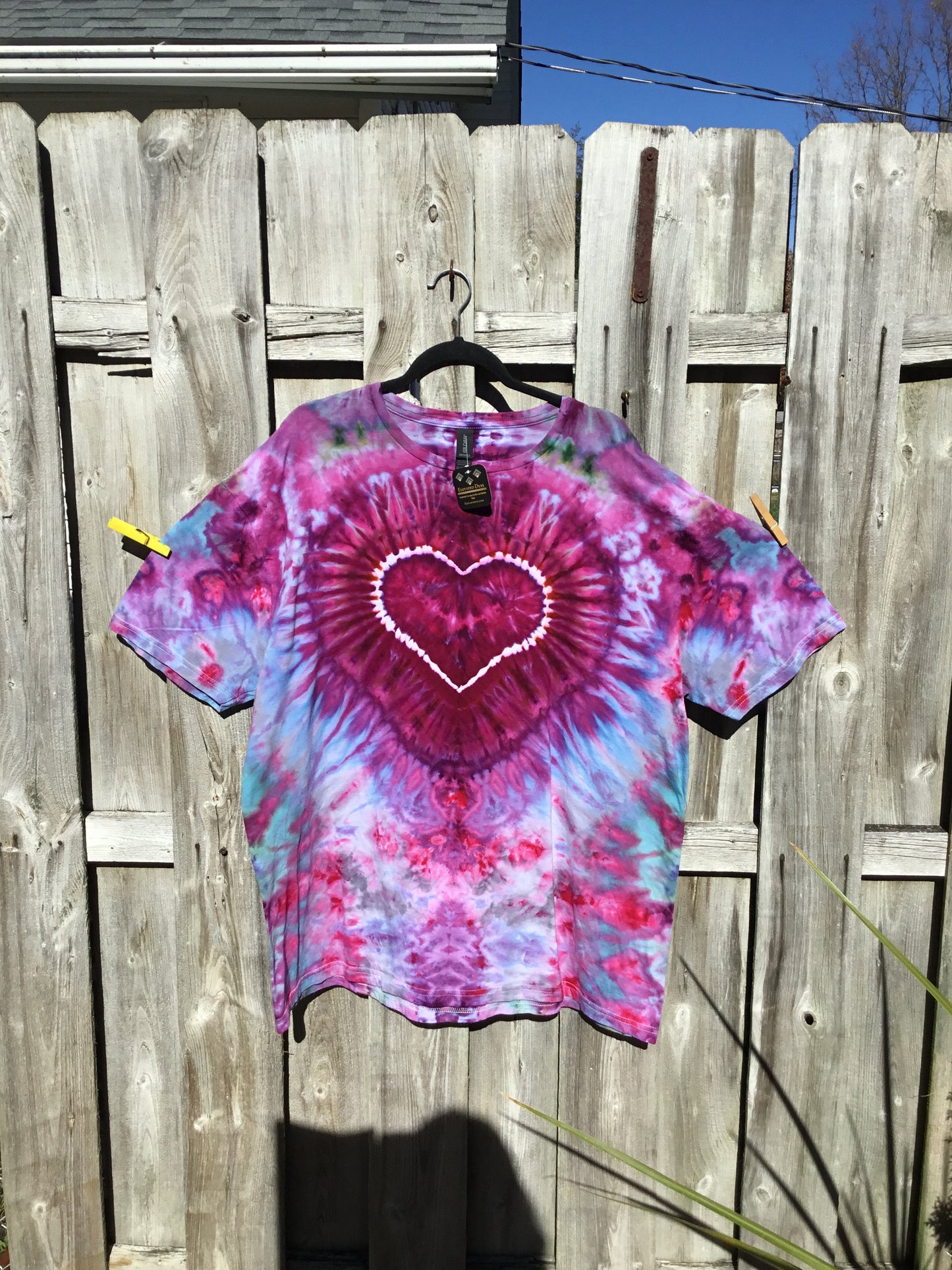 Ice dye softstyle tee 2XL $35
