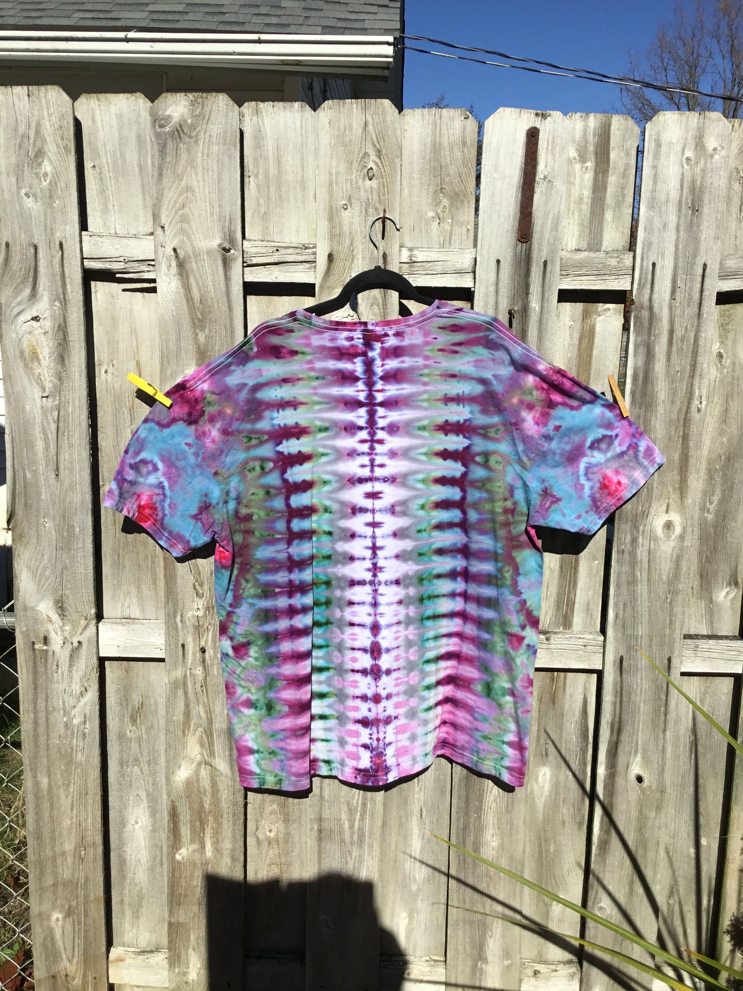 Ice dye softstyle tee 2XL $35