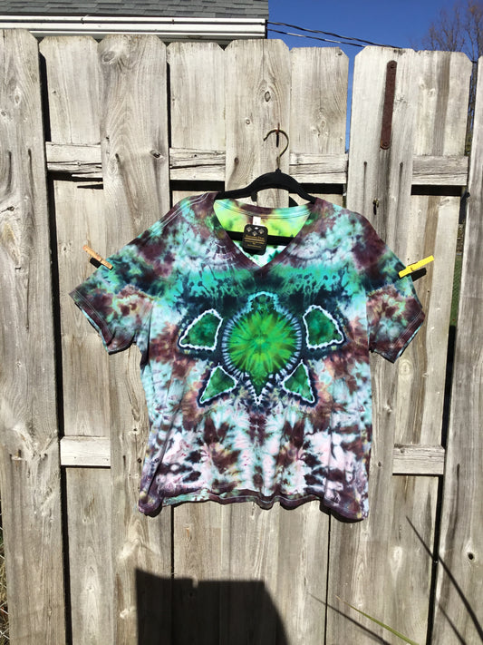 Ice dye softstyle v-neck tee 2XL $35