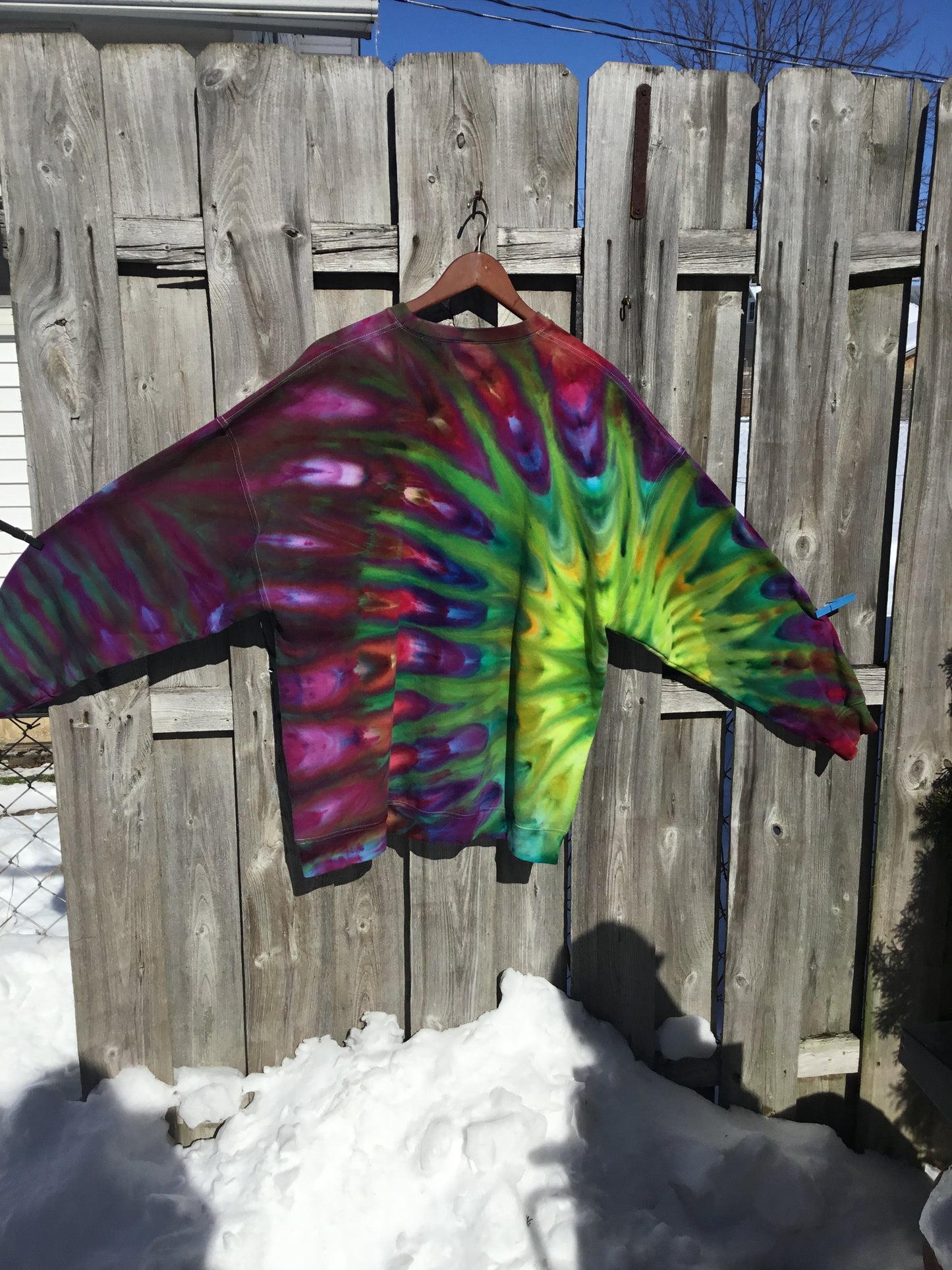 Heavy crew neck sweatshirt price $60 size 2XL