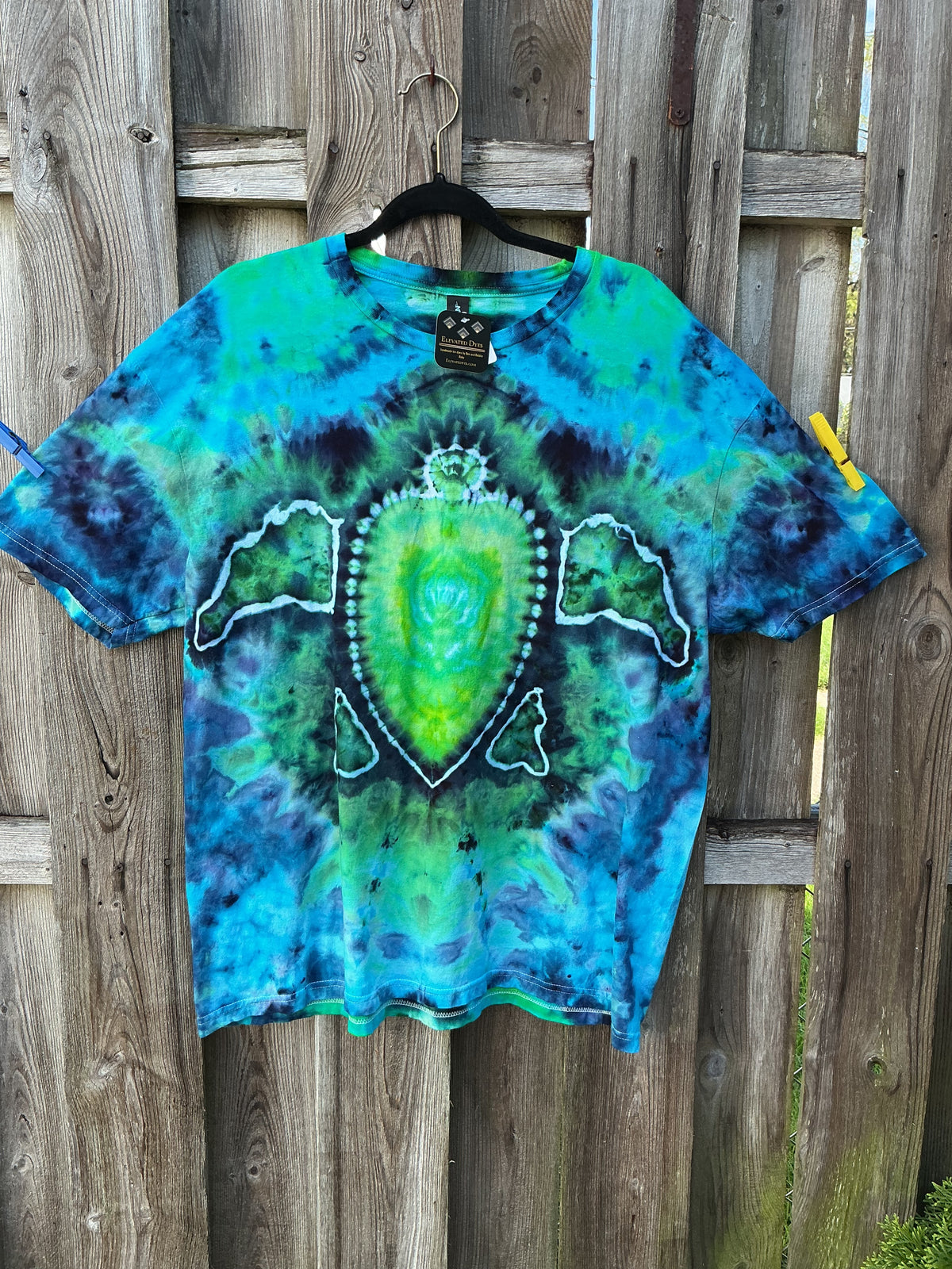 XL T shirt